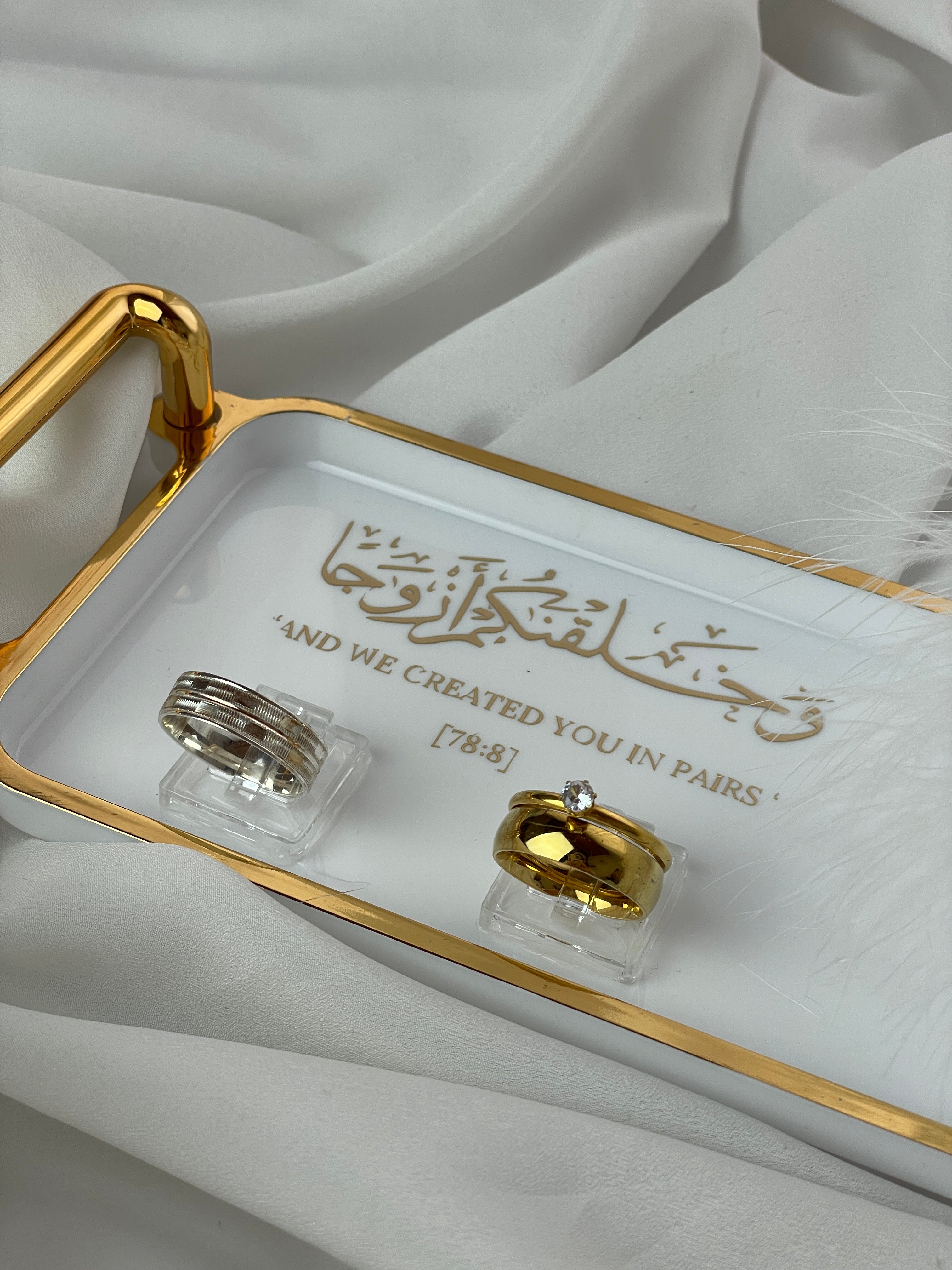 Copas y bandeja porta anillos